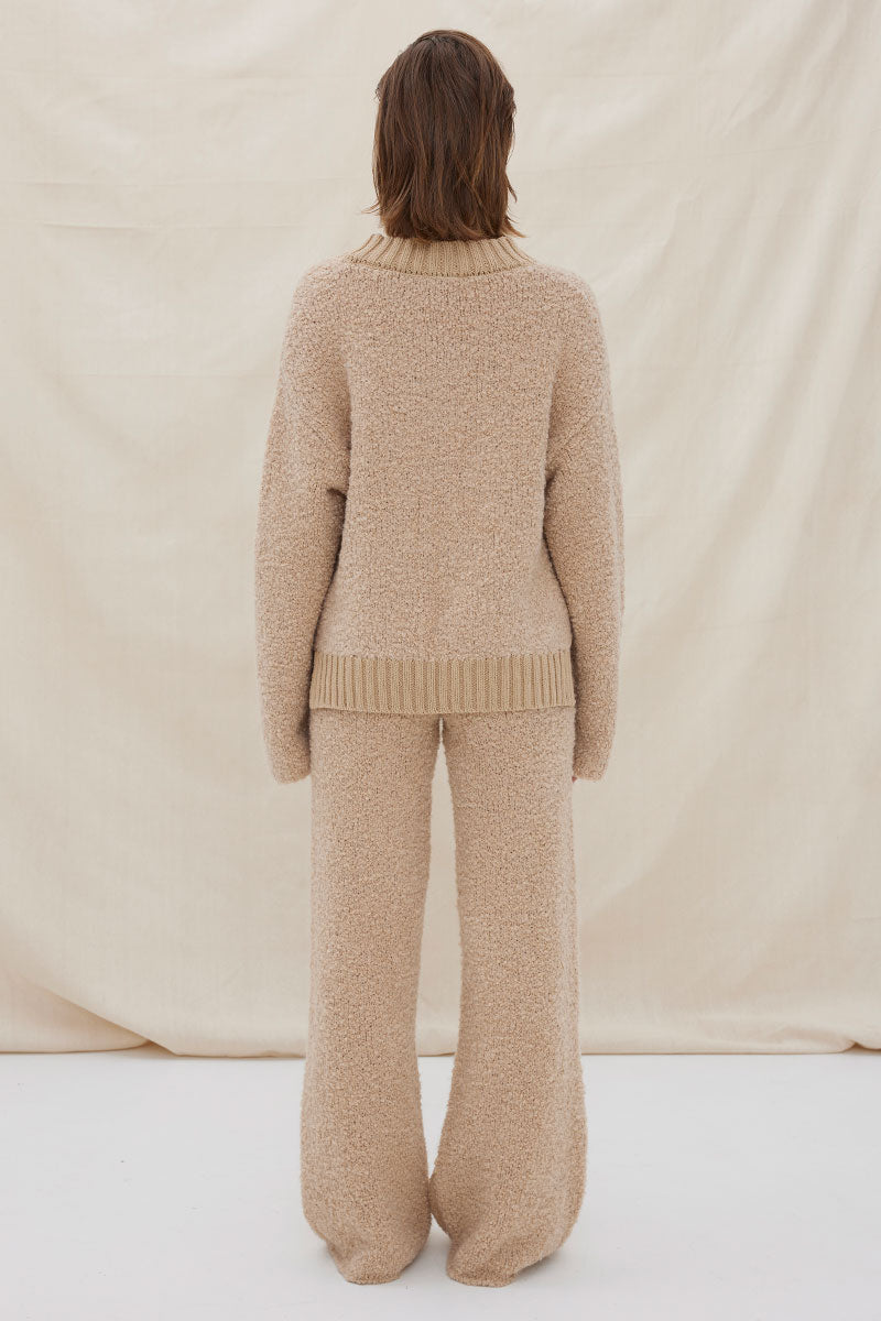 
                  
                    AXIS KNIT PANT - MINK
                  
                
