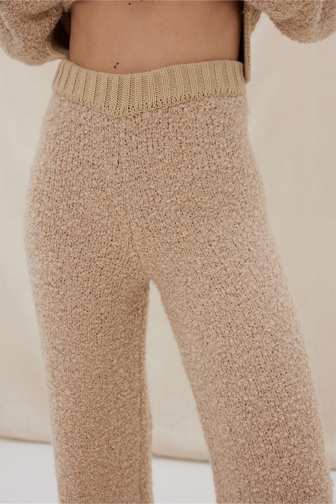 
                      
                        AXIS KNIT PANT - MINK
                      
                    