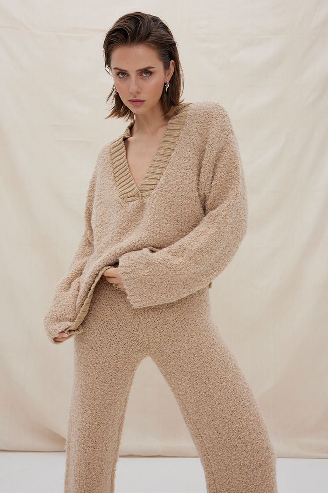 
                      
                        AXIS KNIT SWEATER - MINK
                      
                    